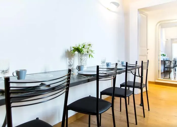 Elegant Near The Vatican And Piazza Navona דירה רומא